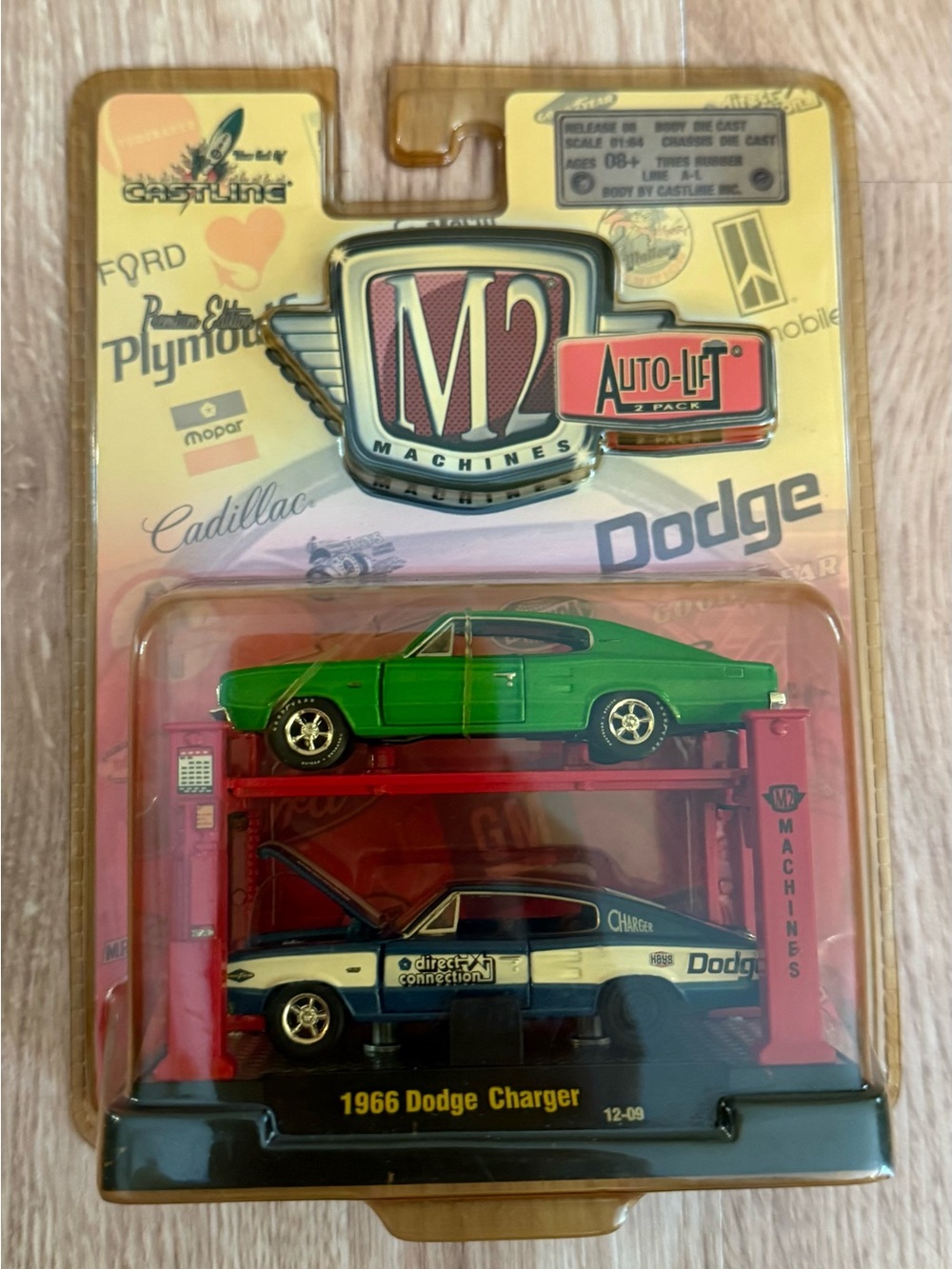 NEW M2 Machines Auto-Lift 2-Pack Featuring A Pair Of 1:64 Scale 1966 Dodge